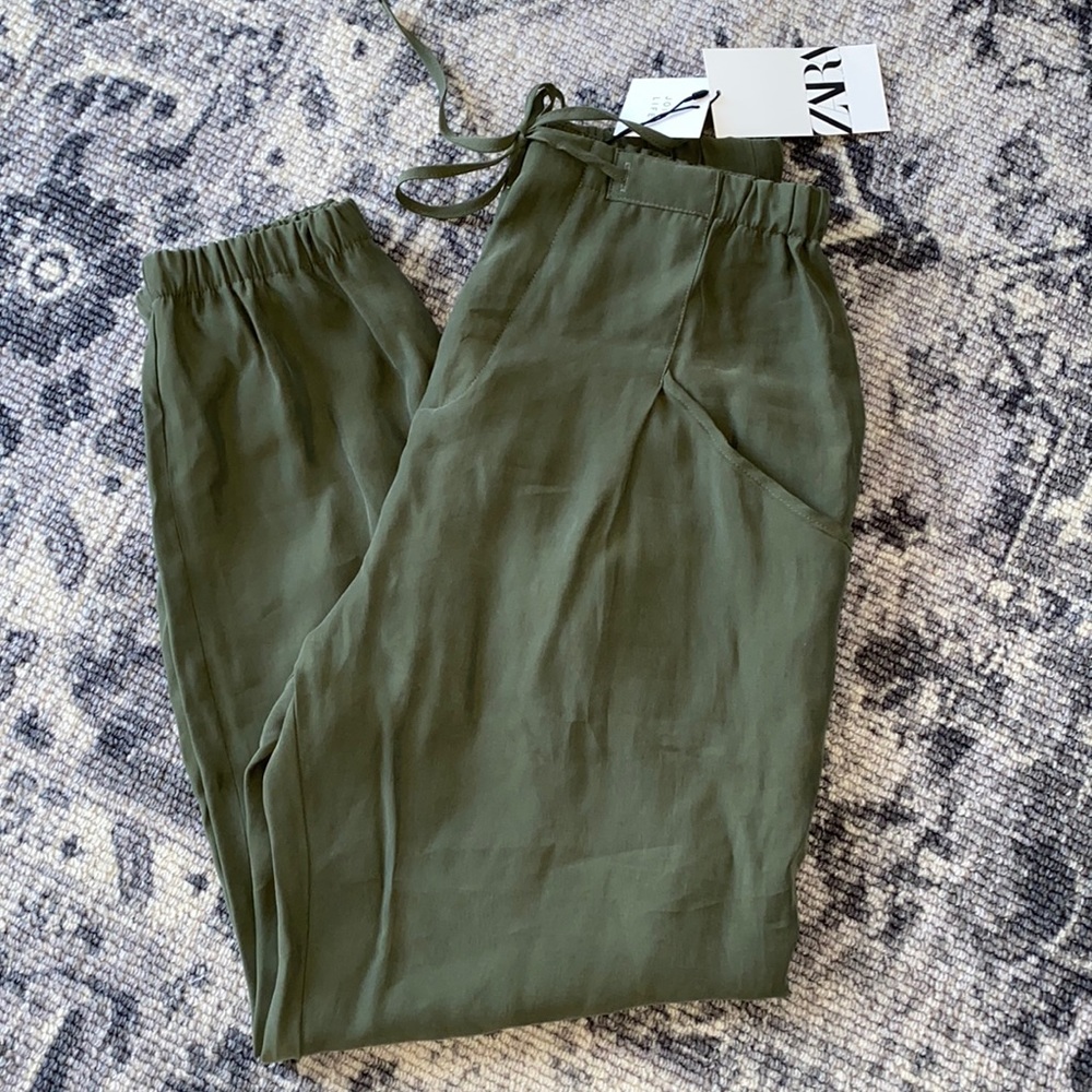 NWT Zara Cargo Joggers